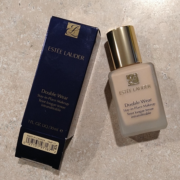 Estee Lauder Other - Estee Lauder foundation